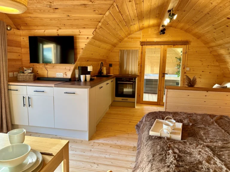 Orchard-Spa-Retreat-for-Beccles-Southwold-Norfolk-and-Suffolk-Pine-Lodge-12.webp